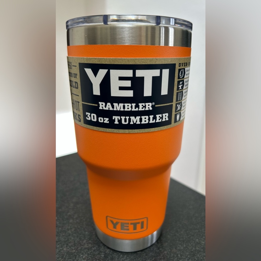 NEW / NWT - YETI King Crab Orange 30 oz. Tumbler
